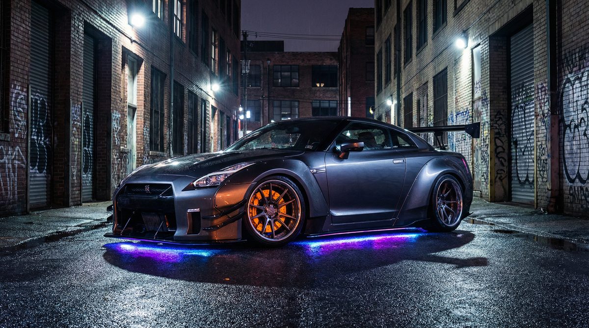 蜜桃传媒跑车改装视频教程